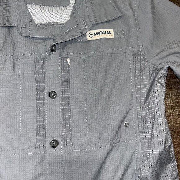 Magellan Gray Short Sleeve Button Down Shirt Boys Youth Medium 8-10 - Picture 3 of 5